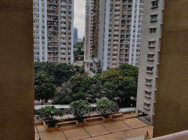 1 RK Flat In Amanora Metro Tower, Hadapsar for Rent In Hadapsar
