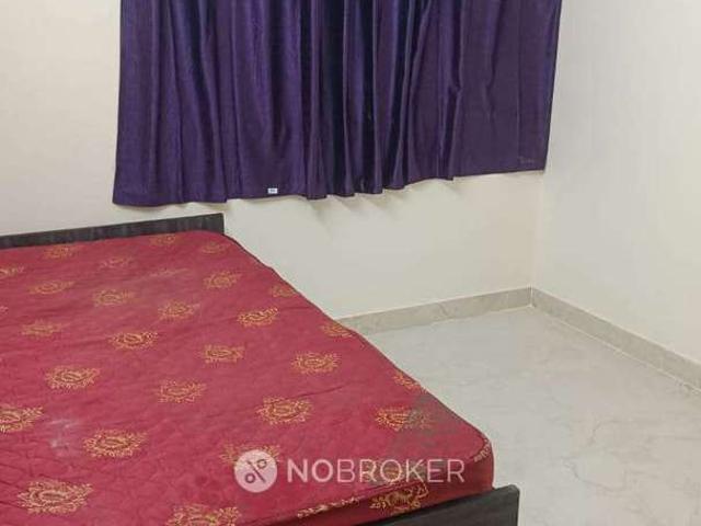 1 RK Flat In Amma Building for Rent In Adugodi