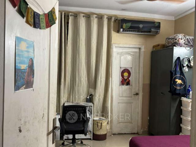 1 RK Flat In Amrapali Sapphire, Sector 45 for Rent In Secto
