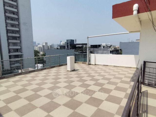 1 RK Flat In Ansal Oriental Homes for Rent In Sushant Lok P