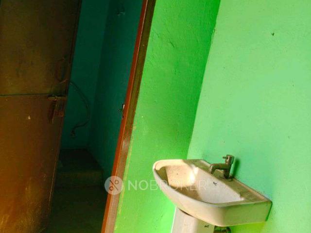 1 RK Flat In Akh Khatu Shyam Green for Rent In Jf95+vhr, Chipiyana Buzurg, Ghaziabad, Uttar Pradesh 201009, India