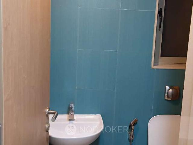 1 RK Flat In Bondeniwas Nanepada Mulund E for Rent In Thane West
