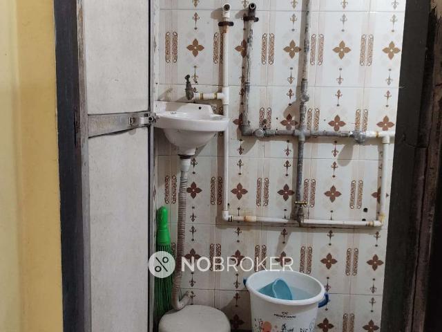 1 RK Flat In Giridarshn Chs for Rent In Andheri East