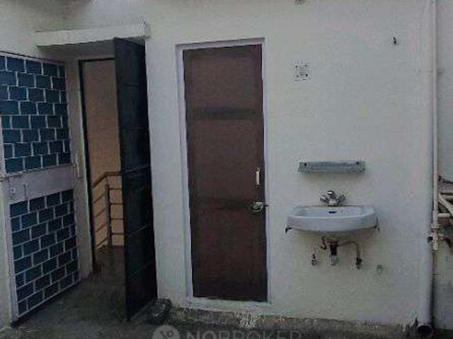 1 RK Flat In Dda Flat, D2a Block, Janakpuri for Rent In Jan