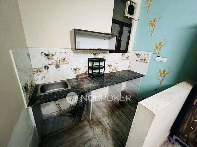 1 RK Flat In Dhirpur Nirankari Colony Only For Girls for Ren