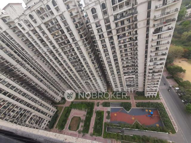 1 RK Flat In Dlf Capital Greens Phase 3 For Sale In Moti Nagar