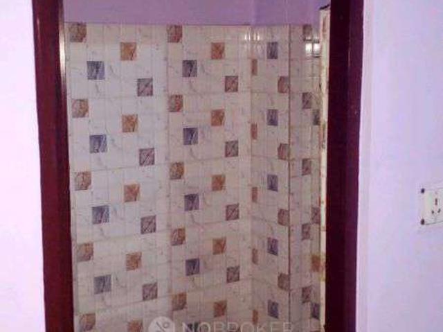 1 RK Flat In E 30 for Rent In E34 5, Near, Sector 44, Noida