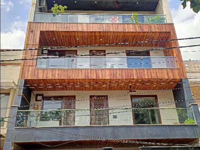 1 RK Flat In Kohat Enclave for Rent In Pitampura, Delhi