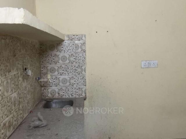 1 RK Flat In Hoshiyarpur for Rent In Sector 52