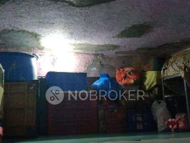 1 RK Flat In Haji Nasrudin For Sale In Mominpura