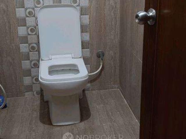 1 RK Flat In Hanan Apartment for Rent In Perungalathur