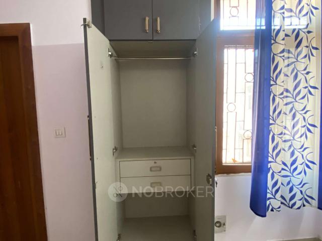 1 RK Flat In Hig Apartments, Greater Noida, Dadha for Rent In Dadha