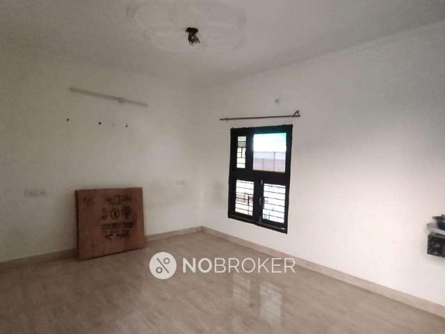 1 RK Flat In Huda Housing Board for Rent In Sector 52