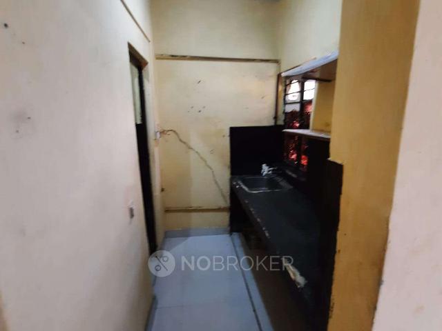 1 RK Flat In Jagriti Apartments, Sector 71, Noid