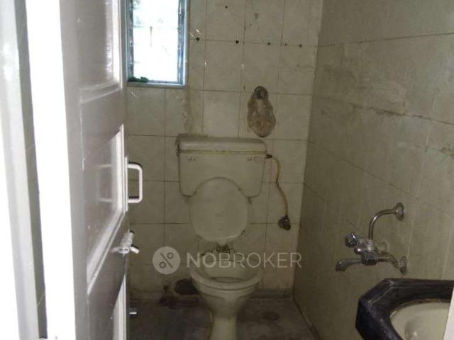 1 RK Flat In Jyoti for Rent In Khar West