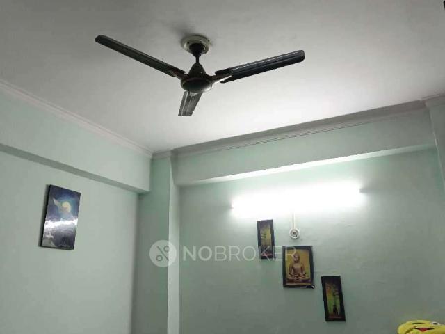 1 RK Flat In Omicron 1hig Flats for Rent In Noida