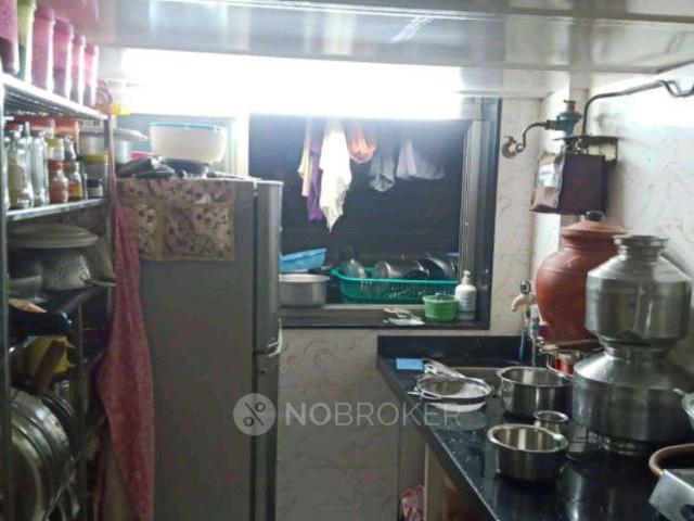 1 RK Flat In Saurab Chsl For Sale In Vile Parle