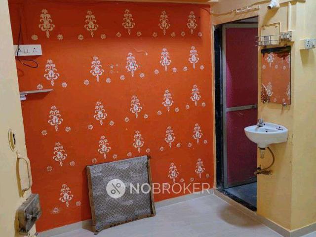 1 RK Flat In Shree Ganesh Krupa for Rent In Thane West