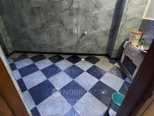 1 RK Flat In Stand Alone Buidling for Rent In Sector 108