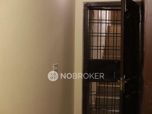 1 RK Flat In Stand Alone Building for Rent In Kalkaji