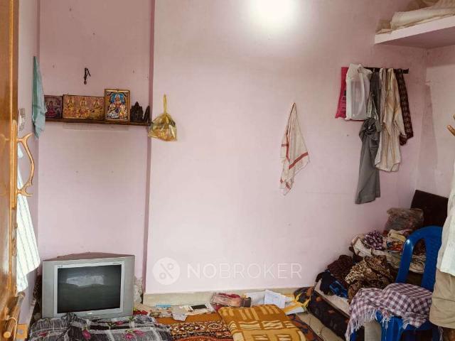 1 RK Flat In Standalone Building for Lease In Hebbal