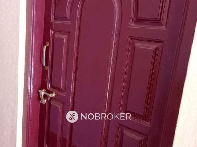 1 RK Flat In Standalone Building for Lease In Vijayanagar