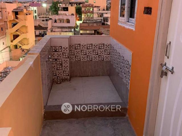 1 RK Flat In Standalone Building for Rent In Borabanda