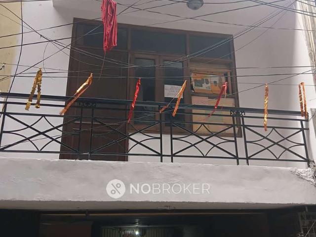 1 RK Flat In Standalone Building for Rent In Malviya Nagar