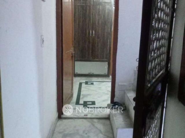 1 RK Flat In Standalone Building for Rent In Mayur Vihar