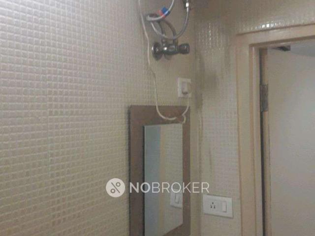 1 RK Flat In Standalone Building for Rent In Pitampura