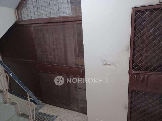 1 RK Flat In Standalone Building for Rent In Saket