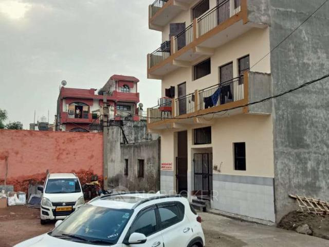 1 RK Flat In Standalone Building for Rent In Sector 128