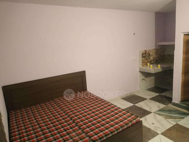 1 RK Flat In Standalone Building for Rent In Sector 143