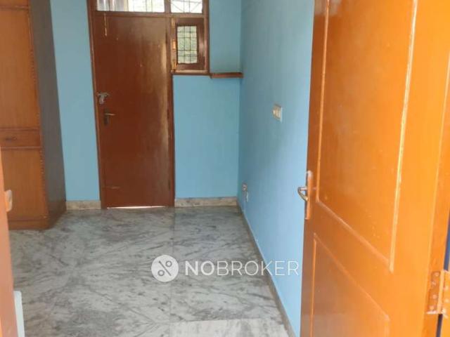 1 RK Flat In Standalone Building for Rent In Sector 40