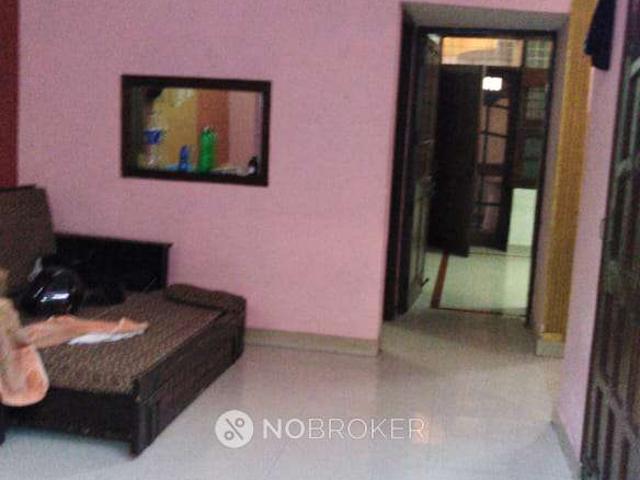 1 RK Flat In Standalone Building for Rent In Sector 40