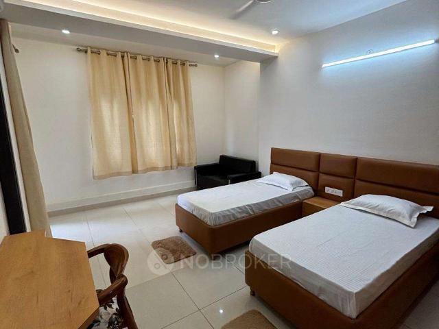 1 RK Flat In Standalone Building for Rent In Sector 57