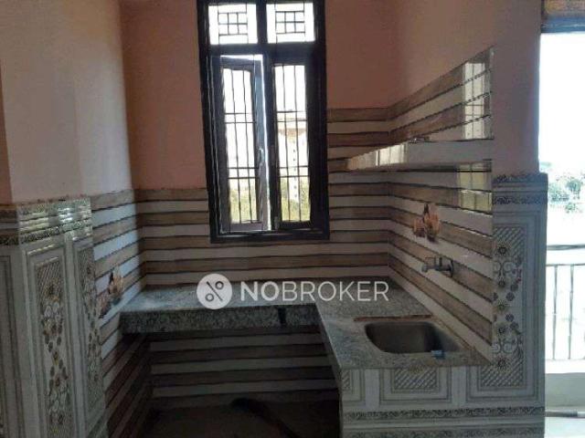 1 RK Flat In Standalone Building for Rent In Sector 62