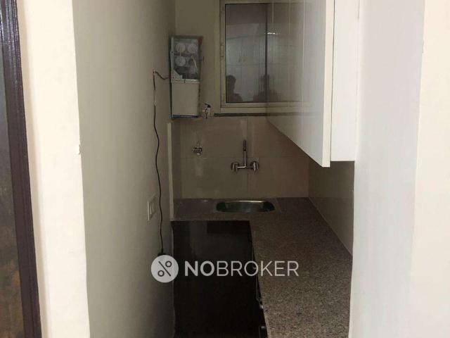 1 RK Flat In Standalone for Rent In Sector 31