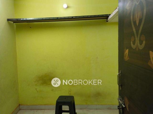 1 RK Flat In Standalonebuilding For Sale In Paharganj