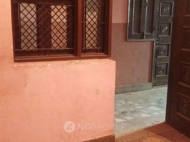 1 RK Flat In Standlone Building for Rent In Sector 49