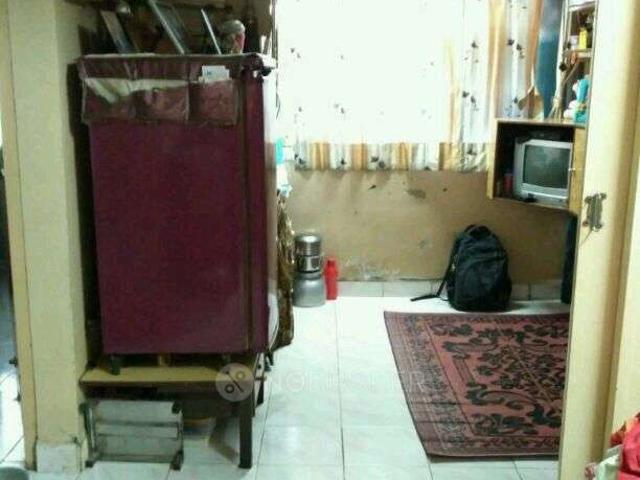 1 RK Flat In Swarupanand Society For Sale In Prabhadevi