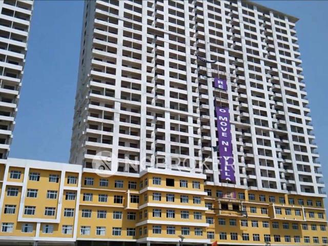 1 RK Flat In Paramount Golfforeste Mart for Rent In Surajpur