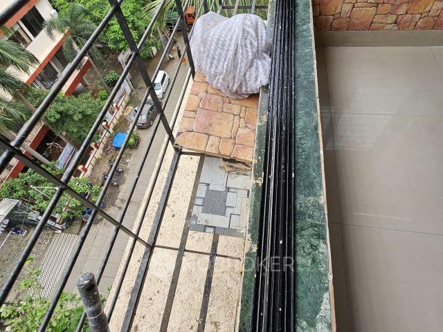 1 RK Flat In Royal Palm, Malad West For Sale In