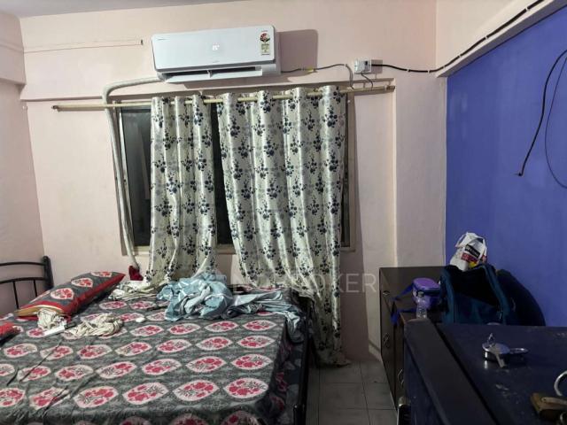 1 RK Flat In Rustam Ji Sra Western Express Highway Near Viraj Tower for Rent In S. K Seats