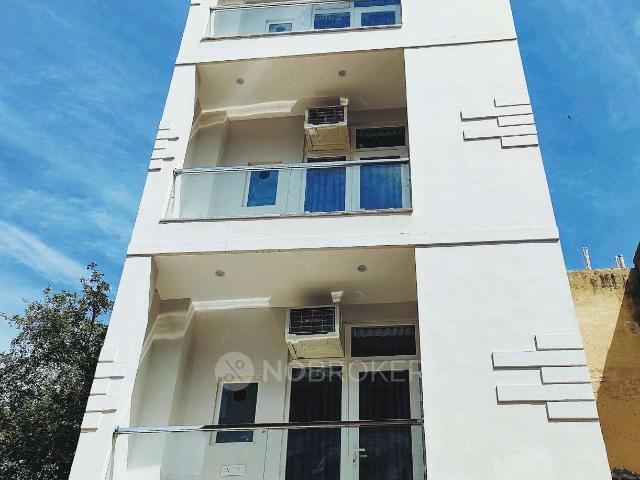 1 RK Flat In Rwa Pocket D Sector 45, Gurgaon for Rent In Sector 45