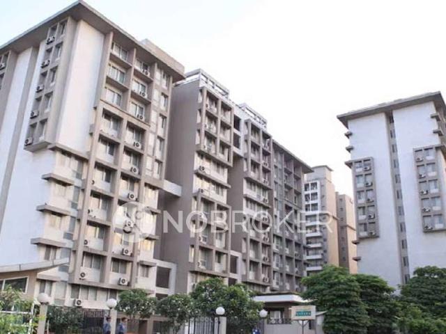 1 RK Flat In Windsor Park for Rent In Indirapuram