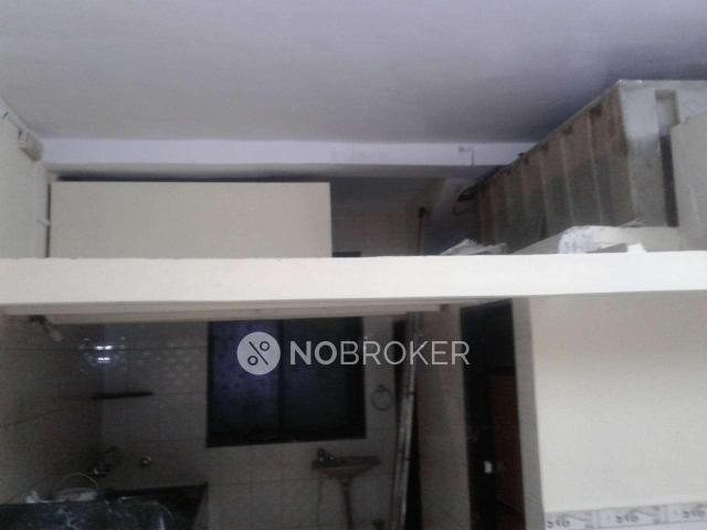 1 RK Flat In Trimurti Building For Sale In Parel