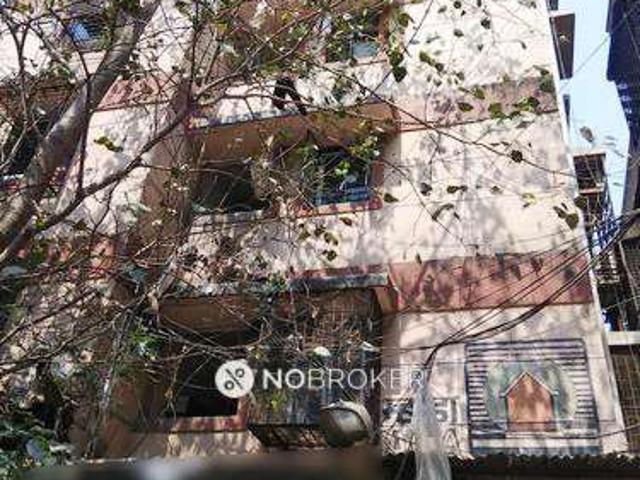 1 RK Flat In Trimurti Building For Sale In Tardeo