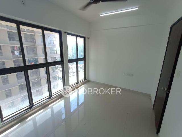 1 RK Flat In Uk Luxecity, Kandivali East For Sale In Kandiv