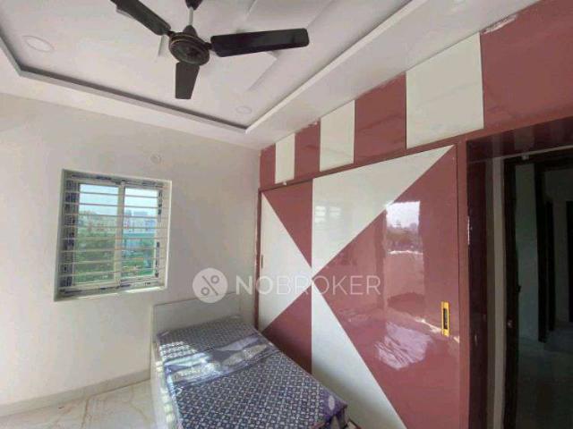 1 RK Flat In Vamsi Heights Madhapur for Rent In Madhapur